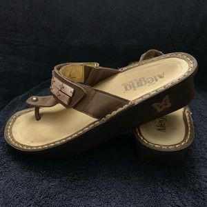 🐾Alegria sandals